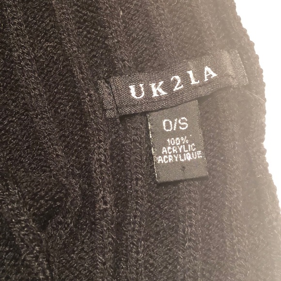 2/15$ Hat and marching scarf in back with sequins - Picture 4 of 4